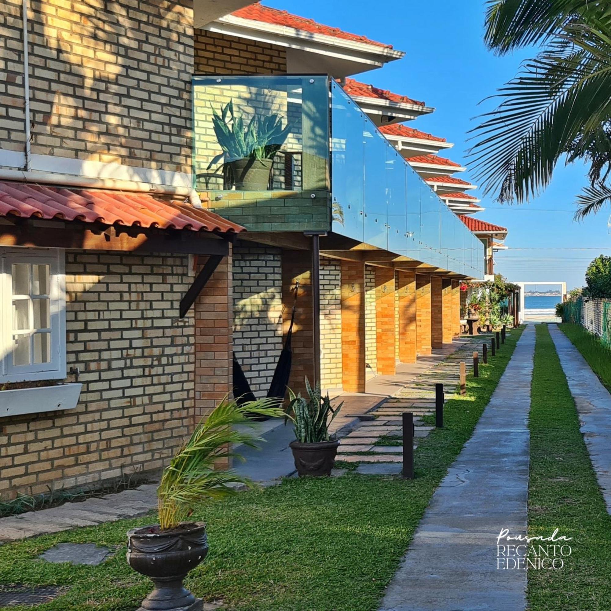 Pousada Recanto Edenico - A Beira Mar Da Praia Ponta Do Papagaio, Palhoca Sc מראה חיצוני תמונה